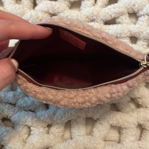 Ipsy bag - Picture 3 of 5